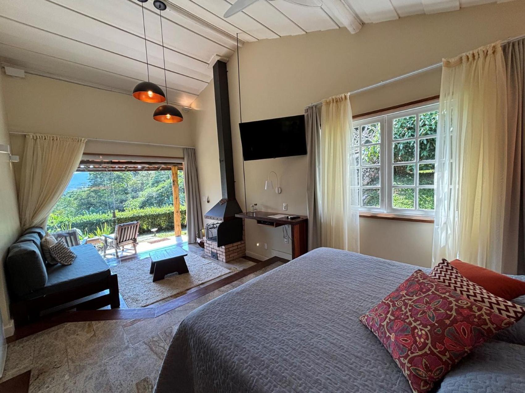 Auberge Suisse Pousada ノバ・フリブルゴ エクステリア 写真